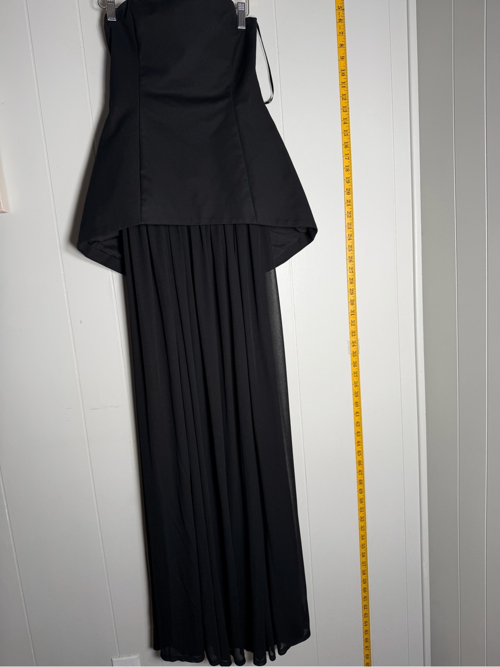 Michael Costello  Ruiz Maxi Dress in Black - Picture 4 of 11
